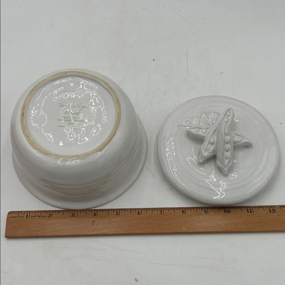 Williams Sonoma White Ceramic Lidded Bowl with Peapod Design